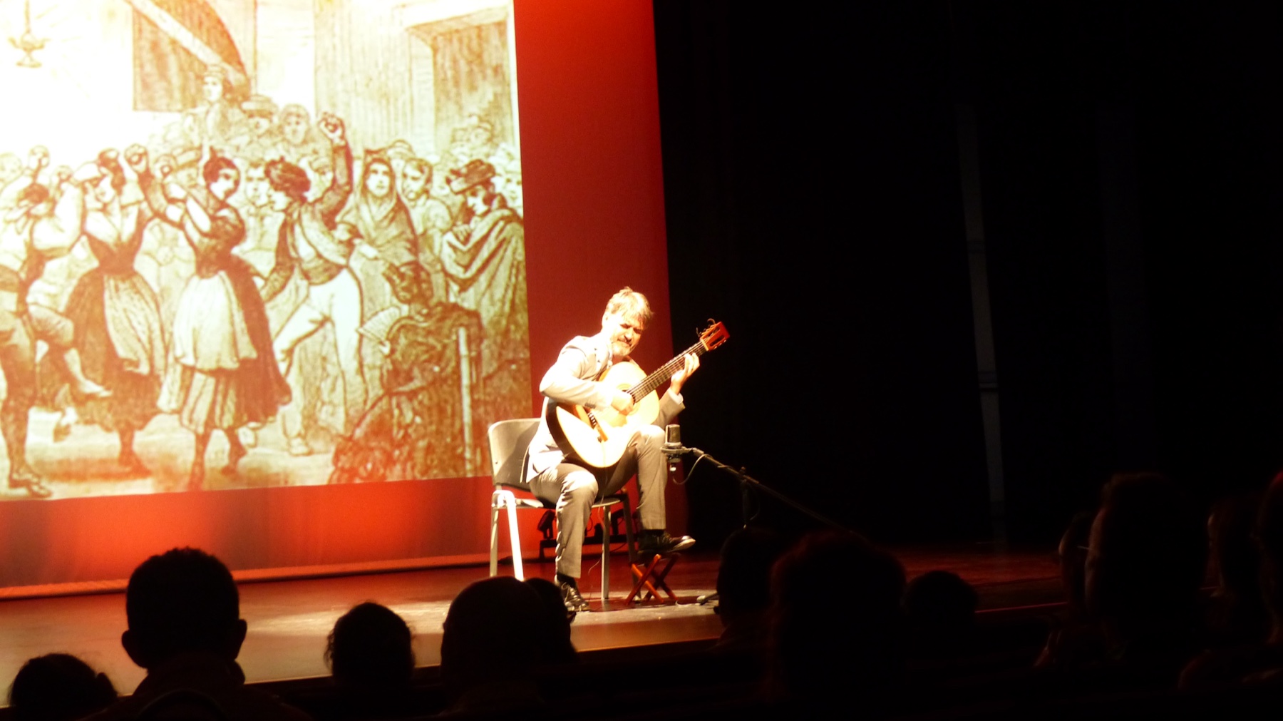 Rafael Serrallet performing Capriccio Espagneul with stage projection